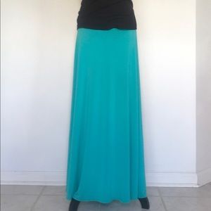 🌼3/$20🌼 Mono B Maxi Skirt